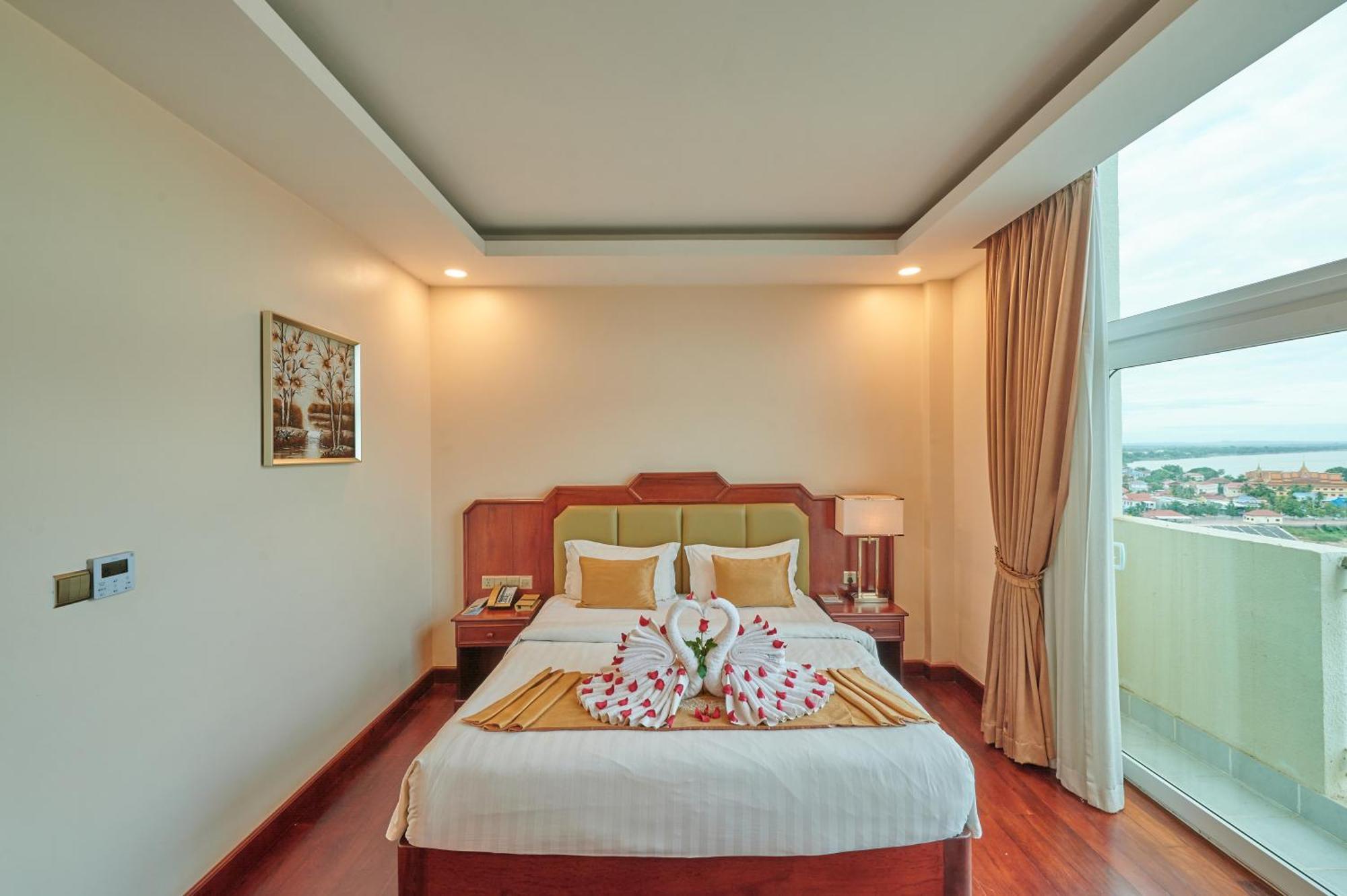 Lbn Asian Hotel Kampong Cham Luaran gambar