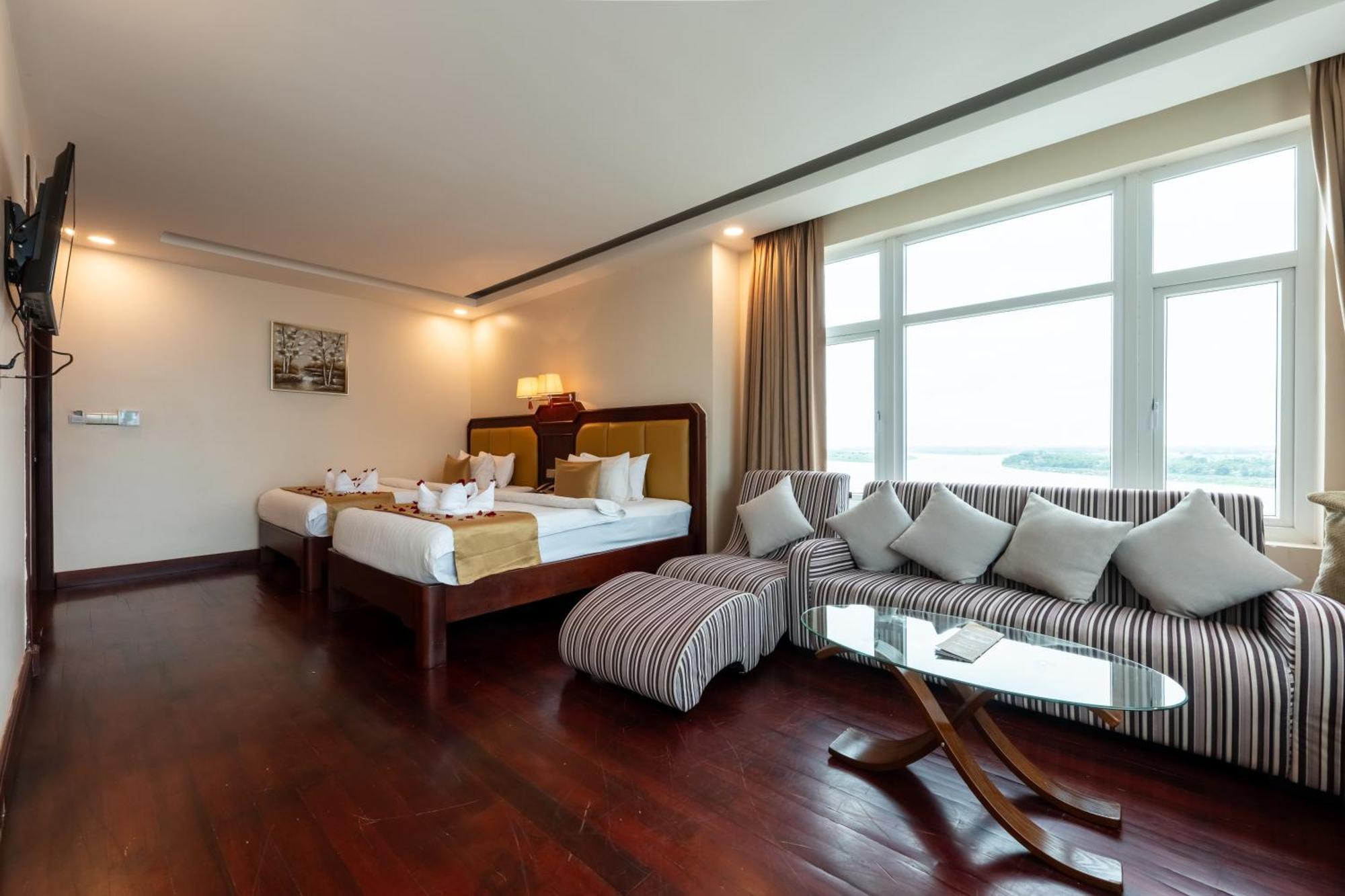 Lbn Asian Hotel Kampong Cham Luaran gambar