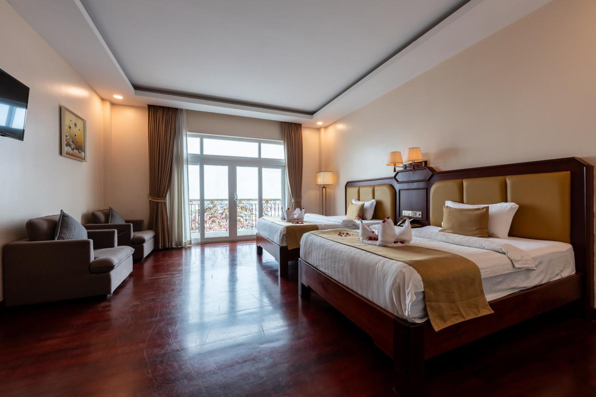 Lbn Asian Hotel Kampong Cham Luaran gambar