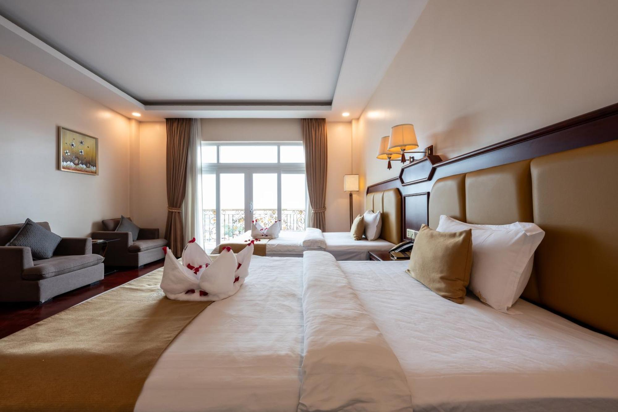 Lbn Asian Hotel Kampong Cham Luaran gambar