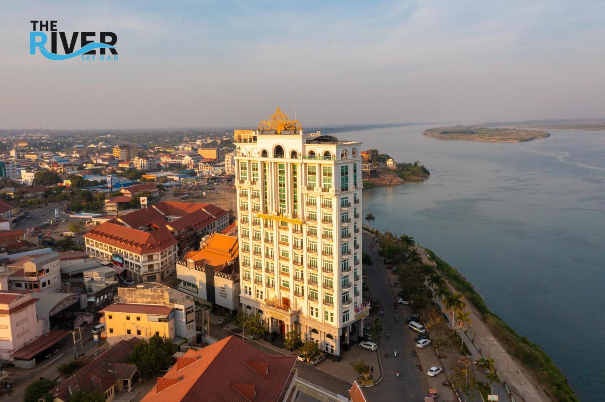 Lbn Asian Hotel Kampong Cham Luaran gambar